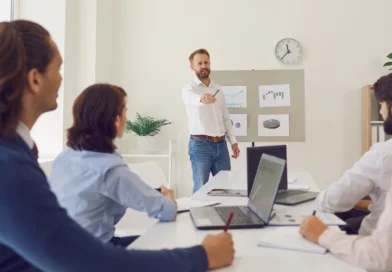 You are currently viewing What Features Make a Sales Prospecting Tool Effective?